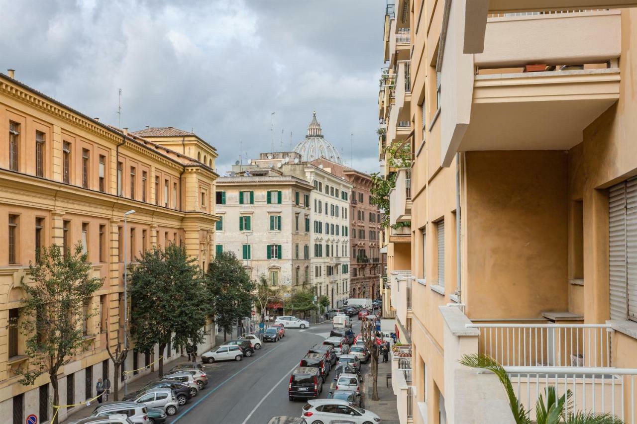 Goldie Rome Extérieur photo
